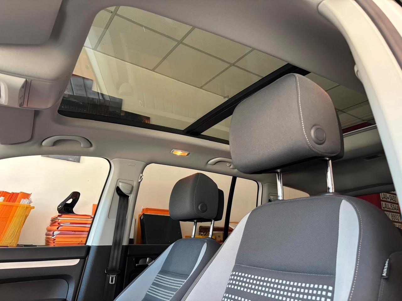 Volkswagen Touran Business 1.4 DSG Highline EcoFuel TETTO PANORAMA