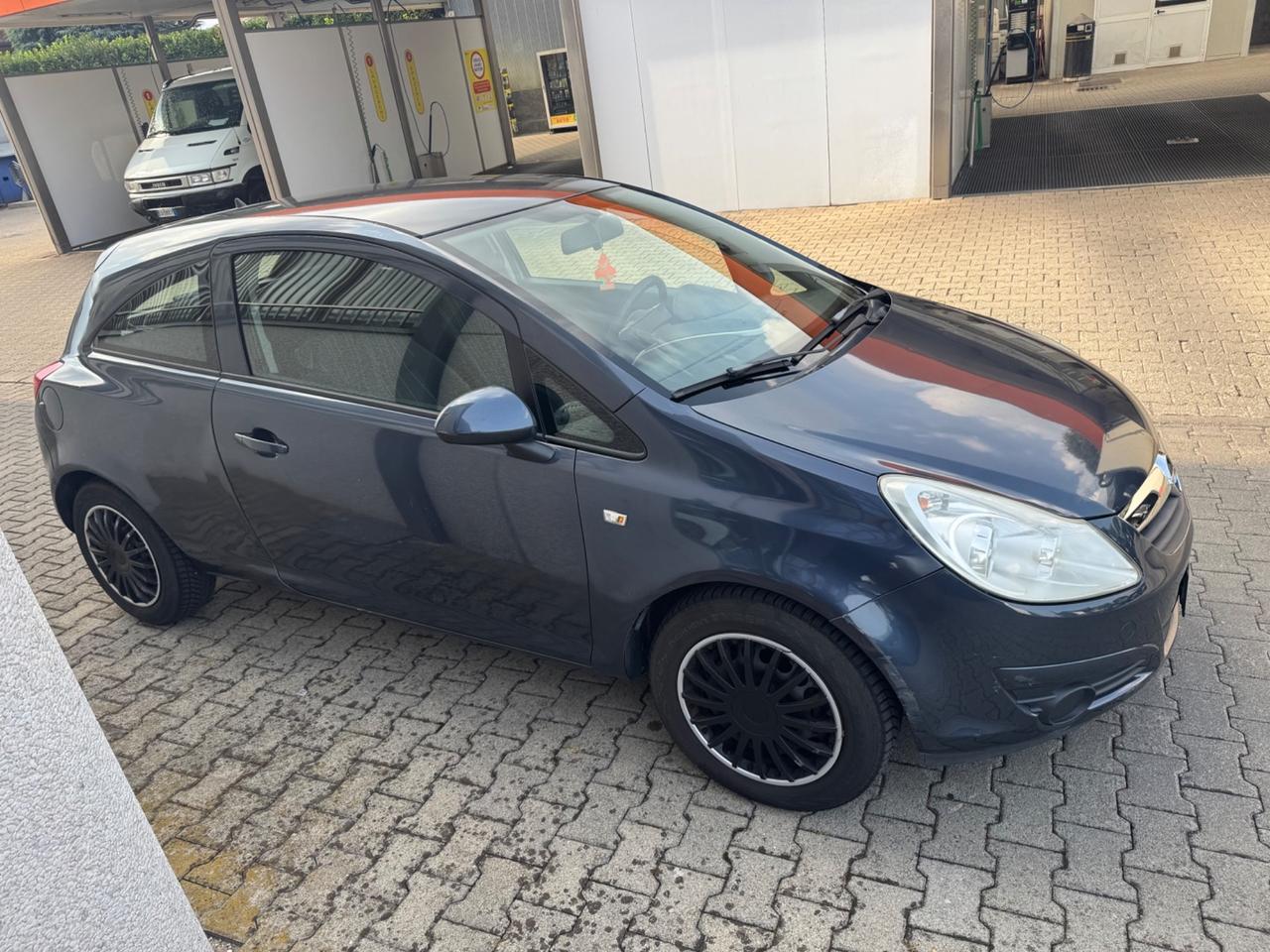 Opel Corsa 1.2 3 porte Club