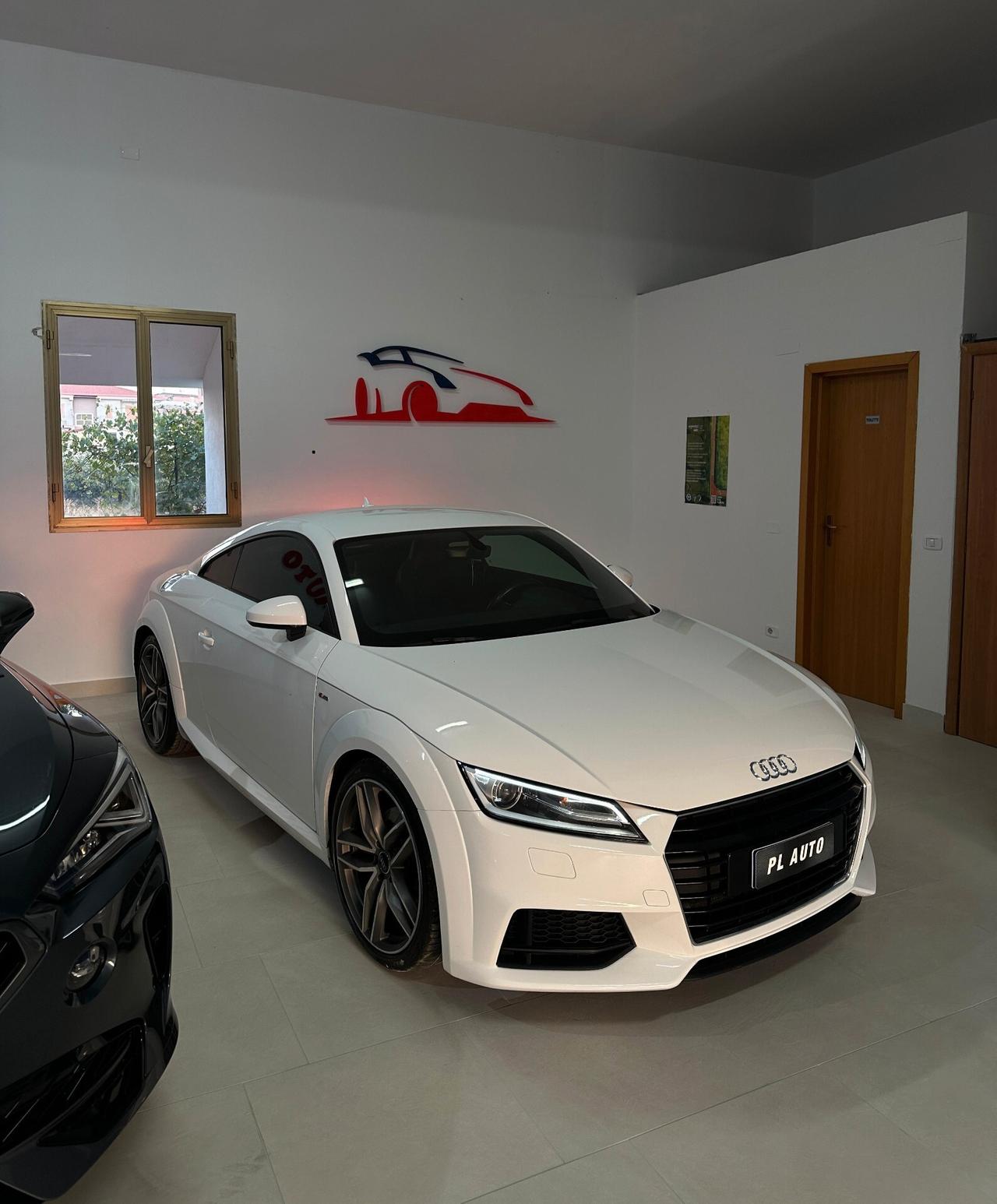 Audi TT Coupé 2.0 TDI ultra S line