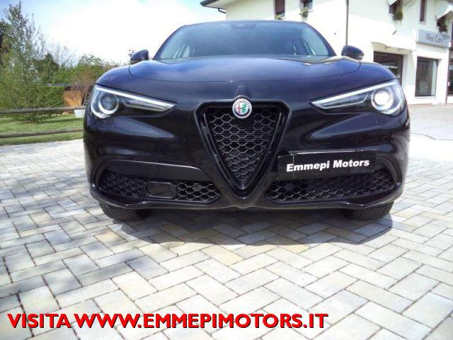 ALFA ROMEO Stelvio 2.0 Turbo 200 CV AT8 Q4 SUPER