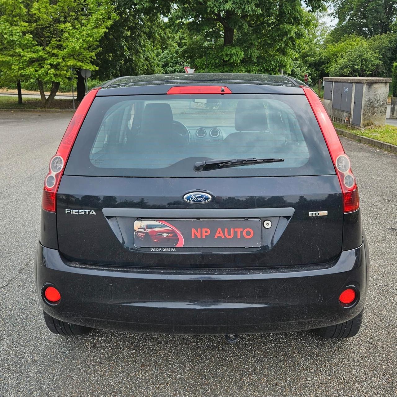 Ford Fiesta 1.4 TDCi 5p NEOPATENTATI