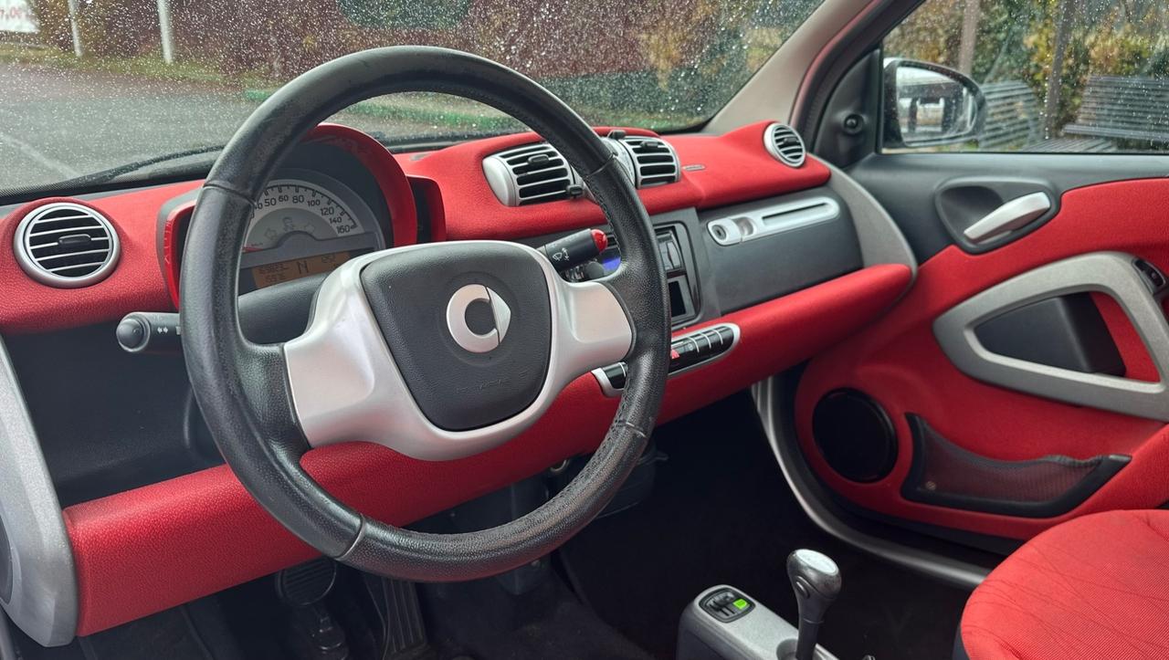 Smart ForTwo 1000 52 kW coupé pure