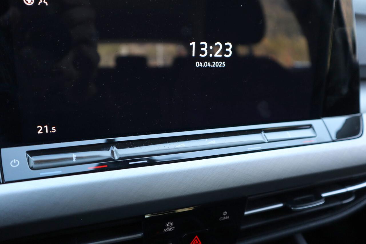 Volkswagen Golf Variant 2.0 TDI LIFE DSG LED