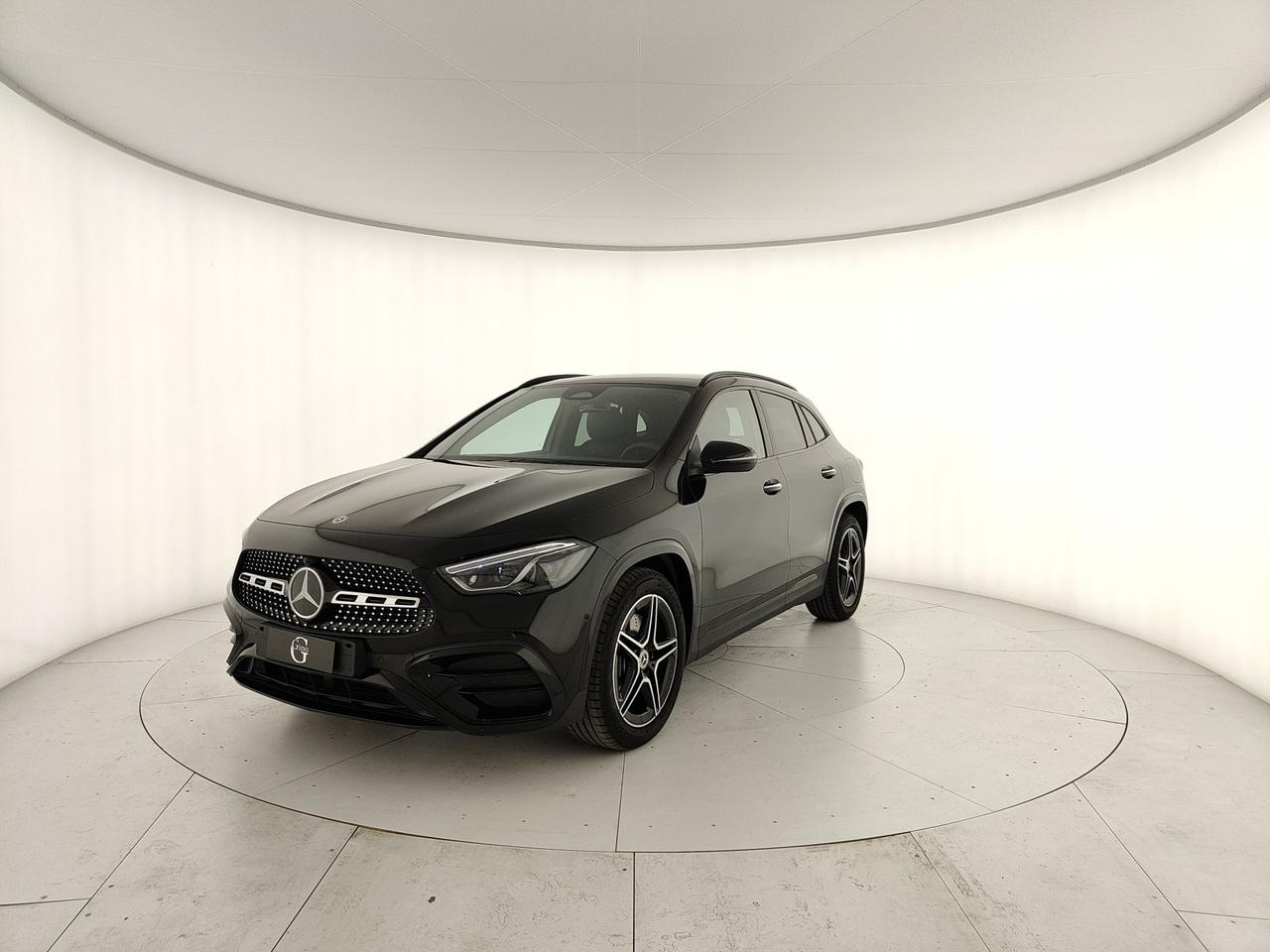 Mercedes-Benz GLA 250 4MATIC