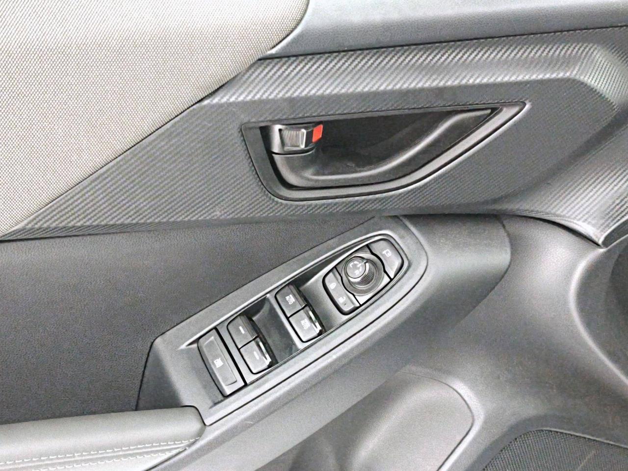 Subaru Crosstrek 2.0i e-boxer Style