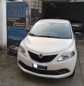 Lancia Ypsilon 1.2 69 CV 5 porte S&S Gold PREZZO REALE