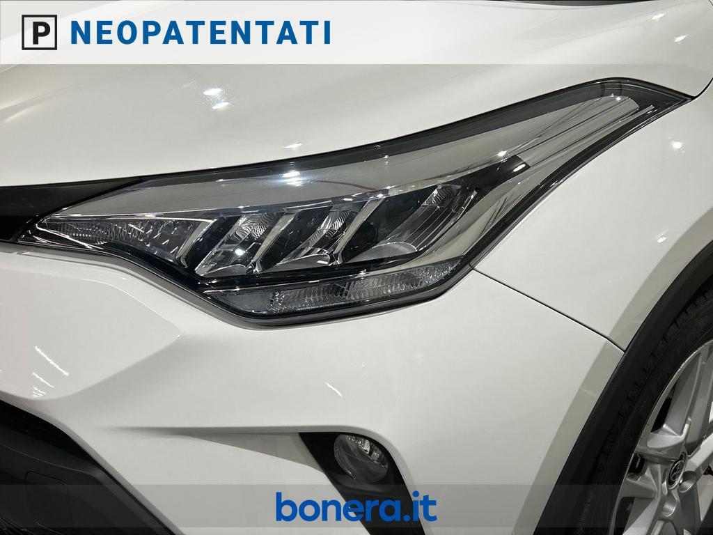 Toyota C-HR 1.8 Hybrid Active E-CVT