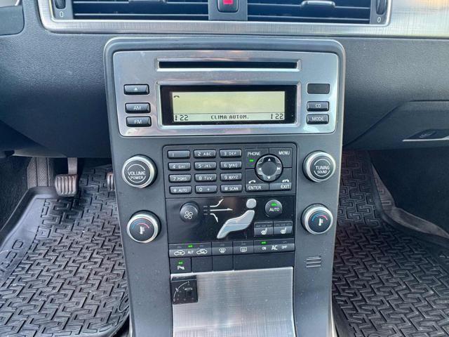 VOLVO V70 2.5 FT MOMENTUM AFV BI-FUEL