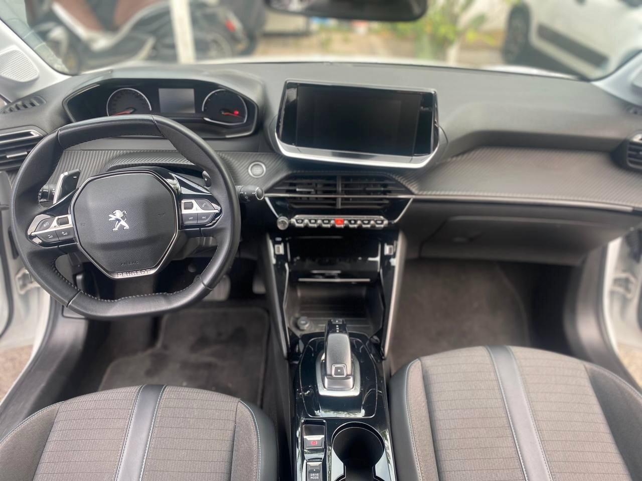 Peugeot 208 PureTech 100 Stop&Start 5 porte Allure