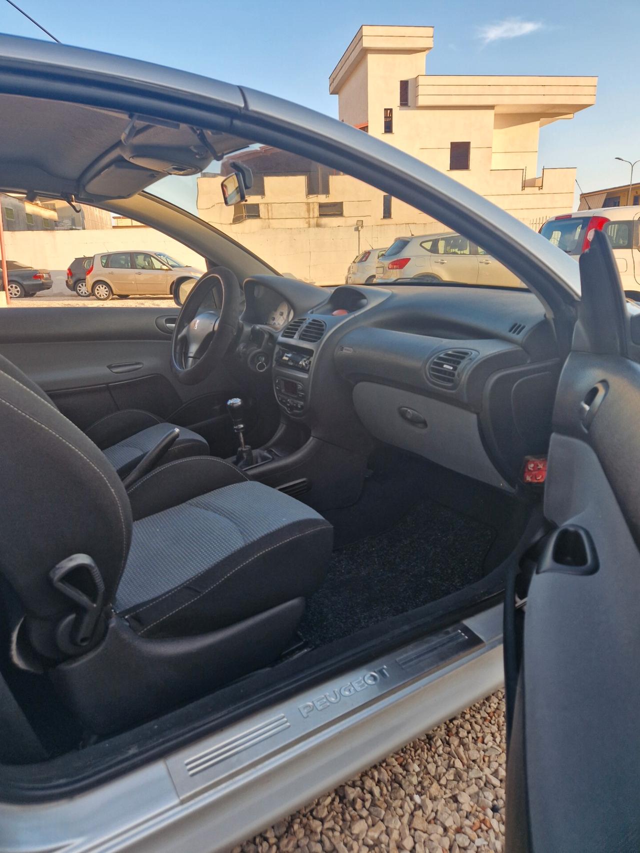 Peugeot 206 1.6 16V CC