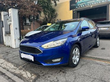 Ford Focus 1.6 120 CV GPL SW Titanium