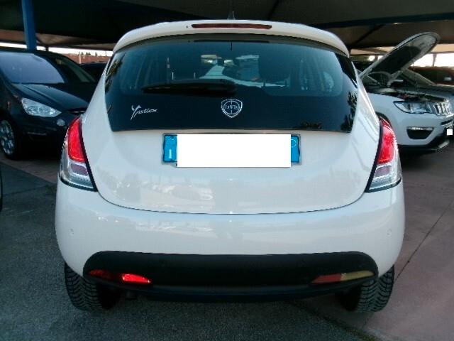 Lancia Ypsilon 0.9 TwinAir 85 CV 5 porte Metano Ecochic Gold