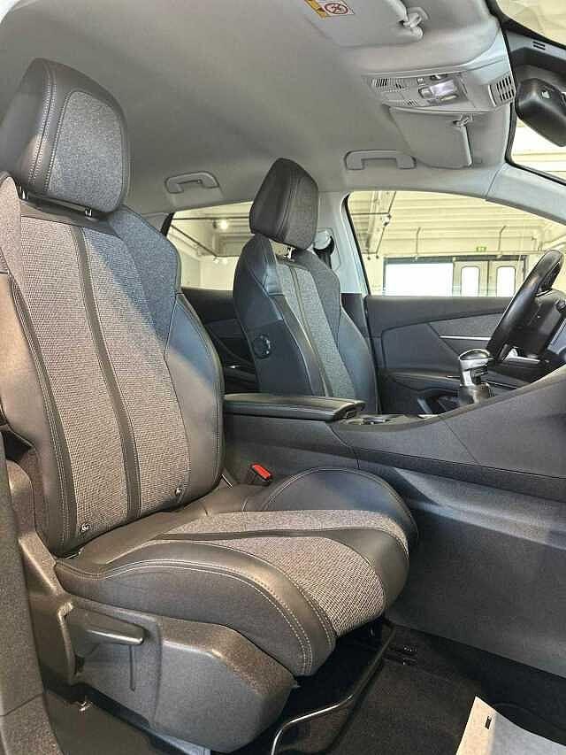Peugeot 3008 BlueHDi 130 S&S Allure