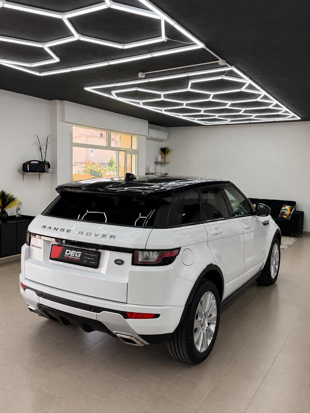 Land Rover Range Evoque 2.0 TD4 180 CV 5p. White e Black Edition