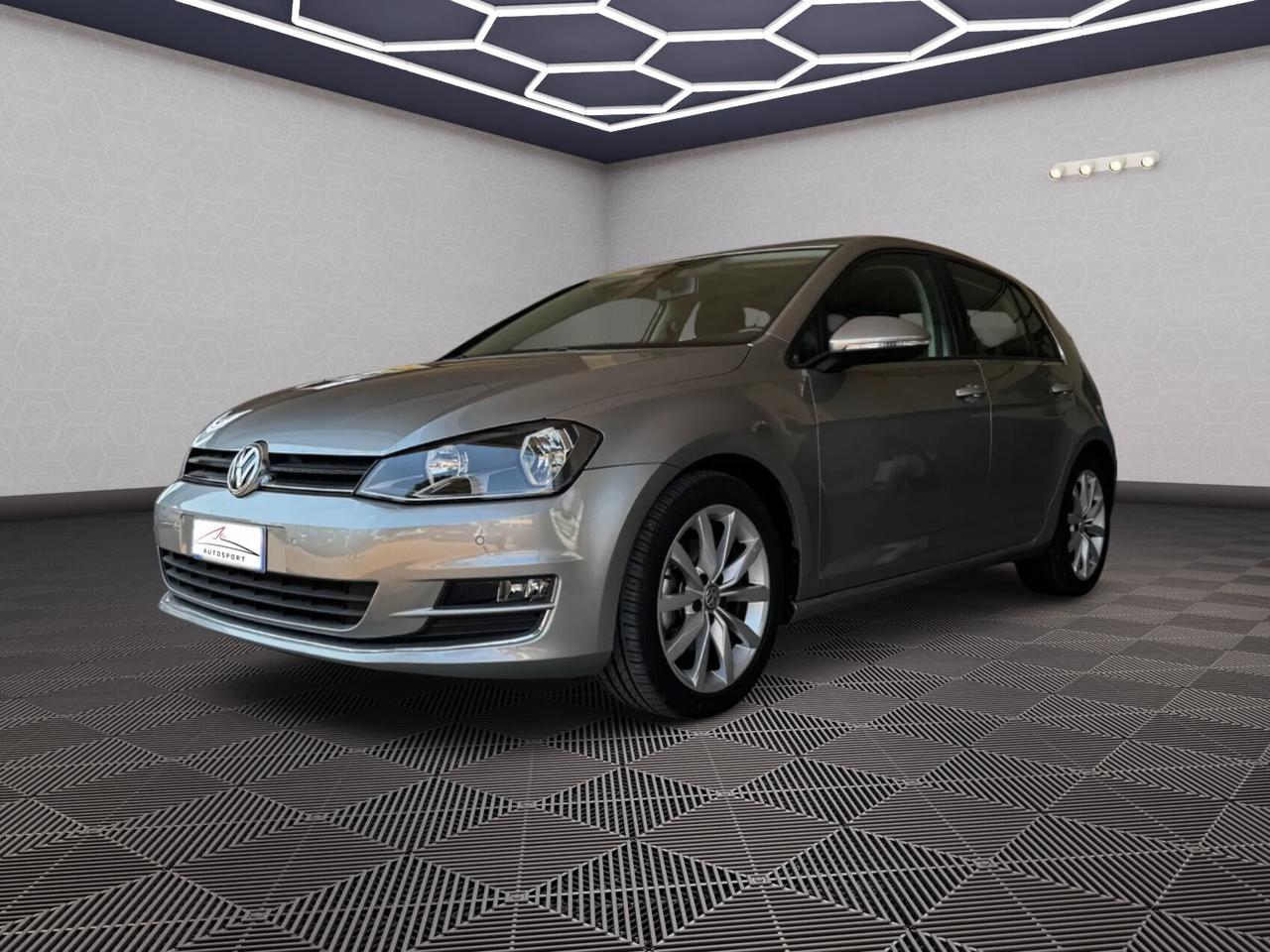 Volkswagen Golf SOLO 13.900 KM, 1.4 TSI 125 CV DSG 5p.