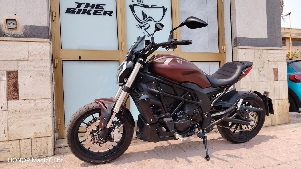 Benelli 502C Cruiser 35 kw 4.000 km