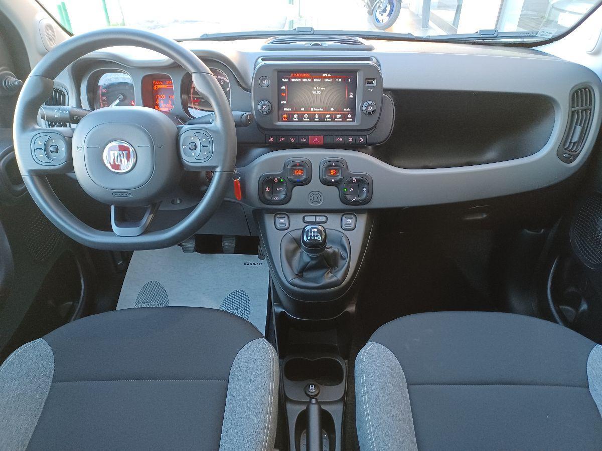 FIAT - Panda - 1.0 FireFly S&S Hybrid City Cross