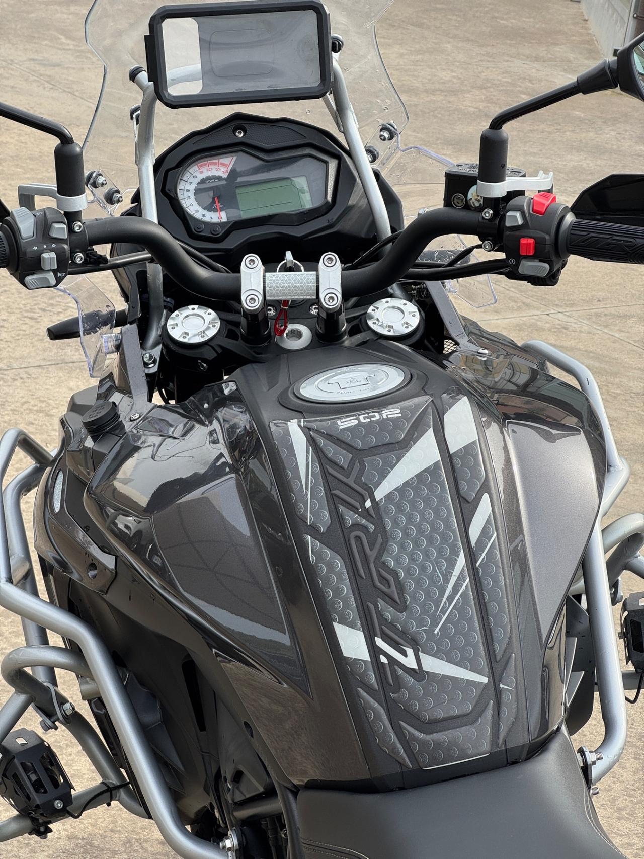 Benelli TRK 502