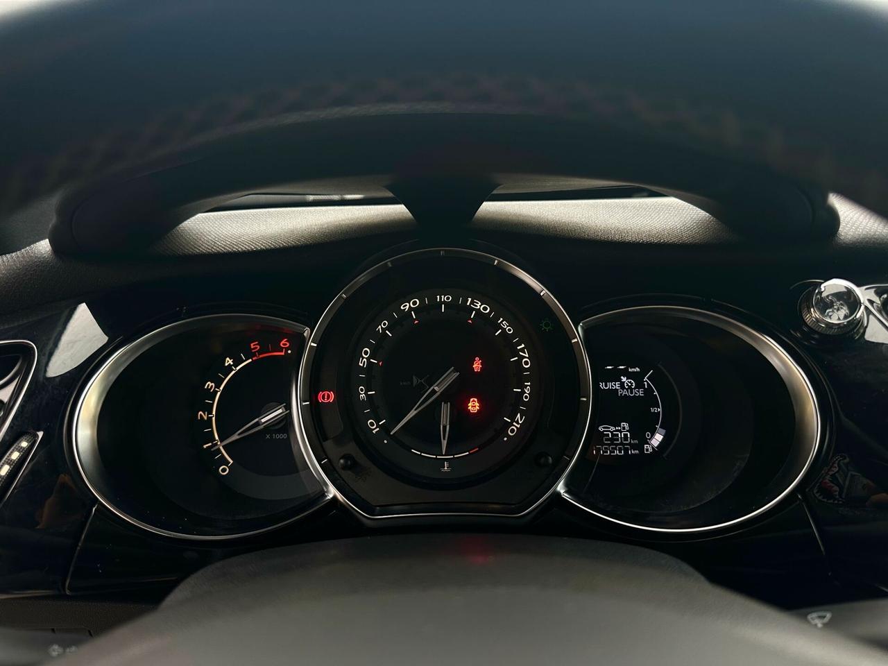 Ds DS3 3 BlueHDi 100 S&S Sport Chic