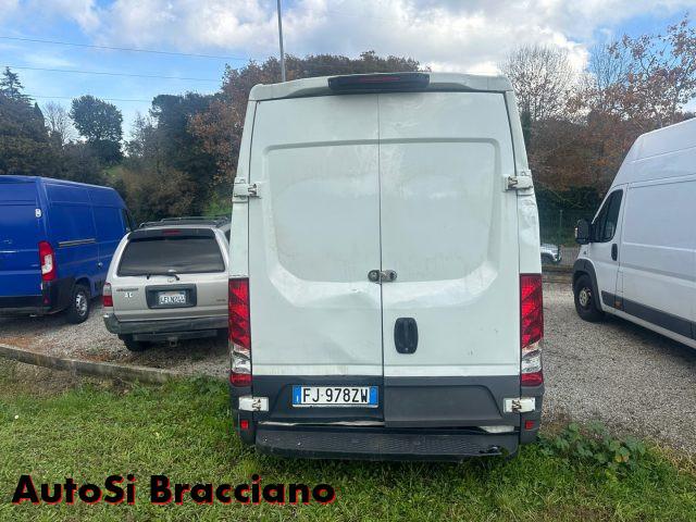 IVECO Daily 35S14V 2.3 Furgone