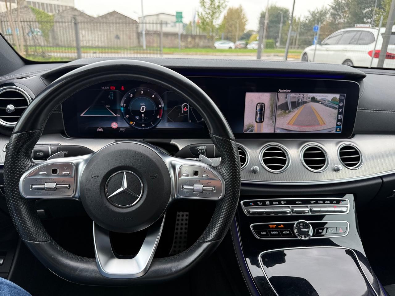 Mercedes-benz E 220 d Premium Plus AMG Led*Navi*360*Full Top