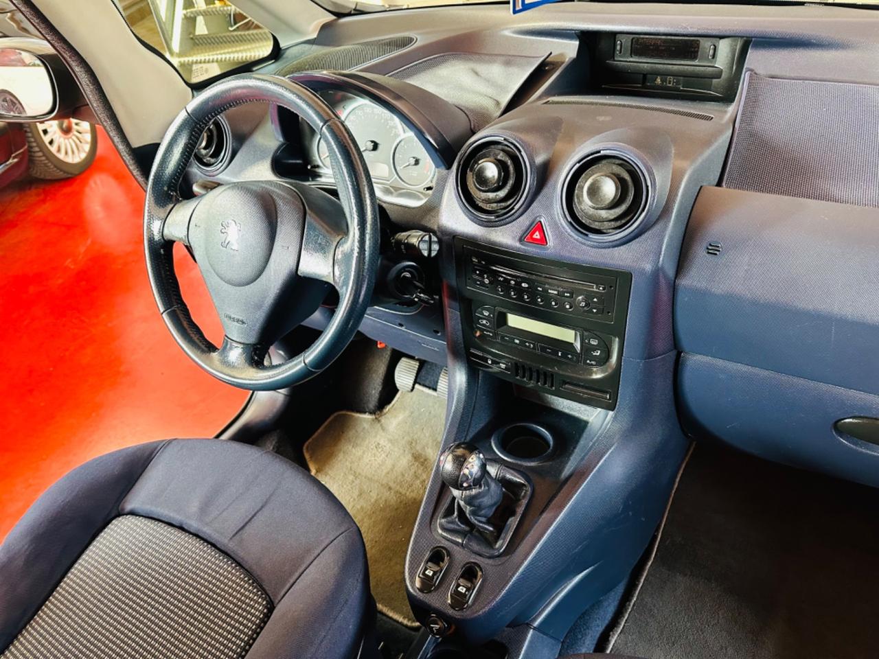 Peugeot 1007 1.4 HDi Sporty