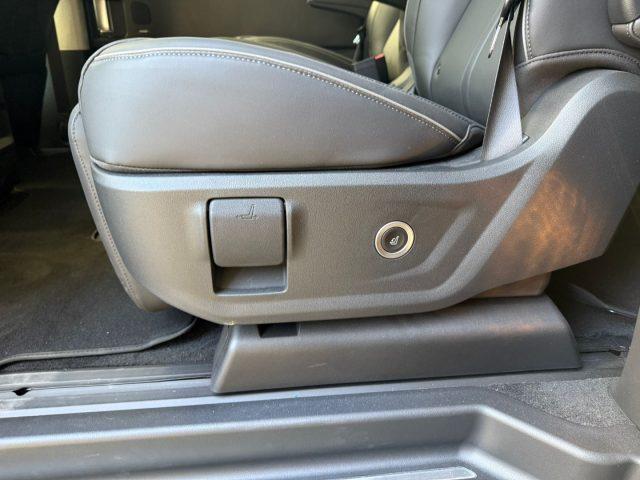 HYUNDAI Staria 1.6 HEV 225CV AT 2WD 7 posti Luxury