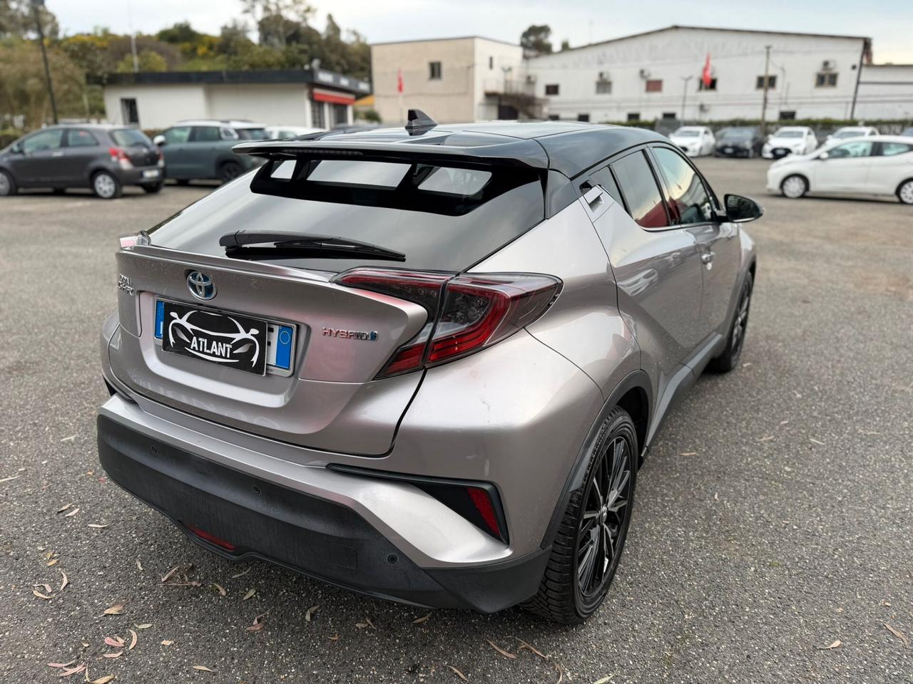 Toyota C-HR 1.8 Hybrid E-CVT Lounge