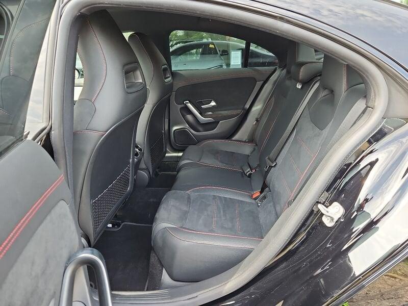 Mercedes-Benz CLA Coupé CLA 180 d Automatic Premium NIGHT-PACK