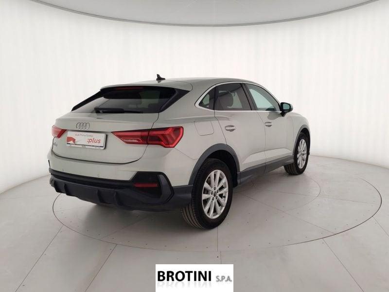 Audi Q3 Sportback 45 TFSI e S tronic Business Plus