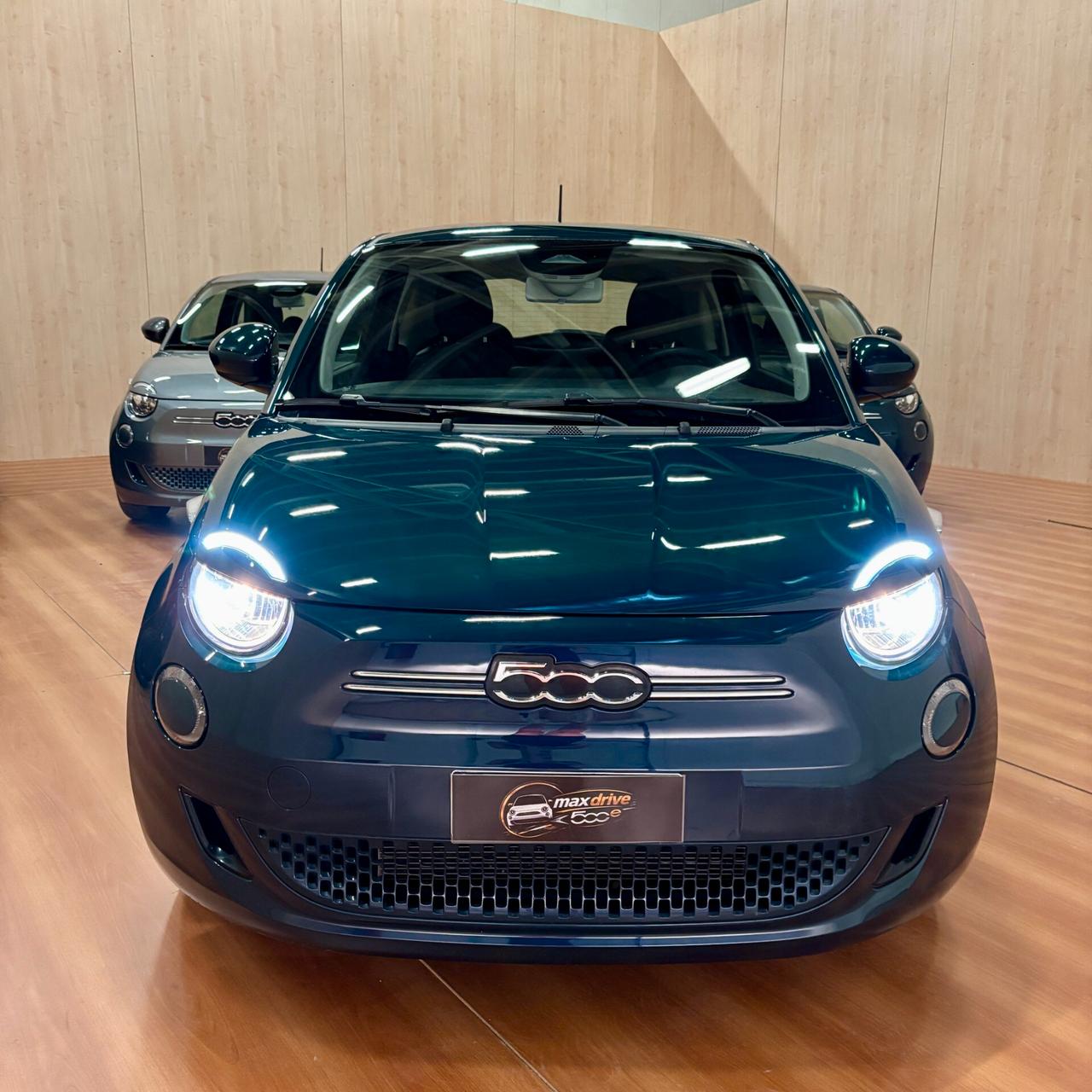Fiat 500 500e Berlina 42 kWh Icon