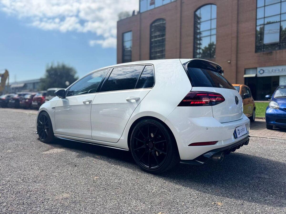 Volkswagen Golf 1.5 tsi Sport 150cv dsg