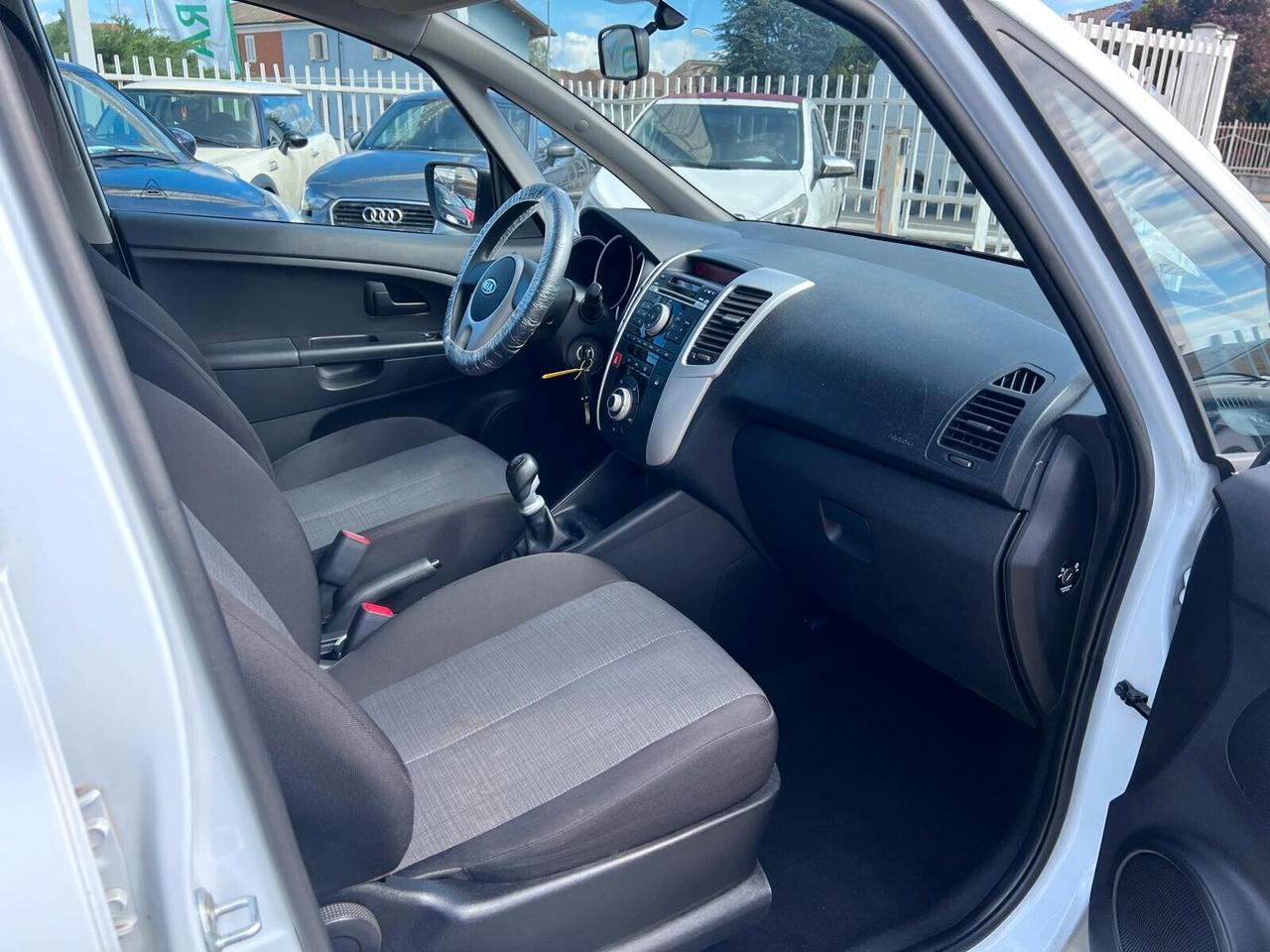 Kia Venga 1.4 CVVT EX Easy