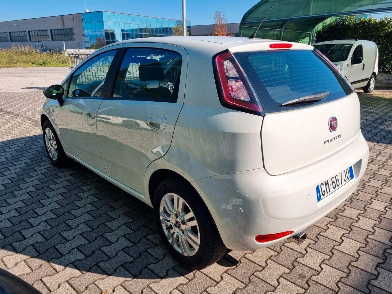 Fiat Punto 1.4 5 porte GPL OK Neopatentati