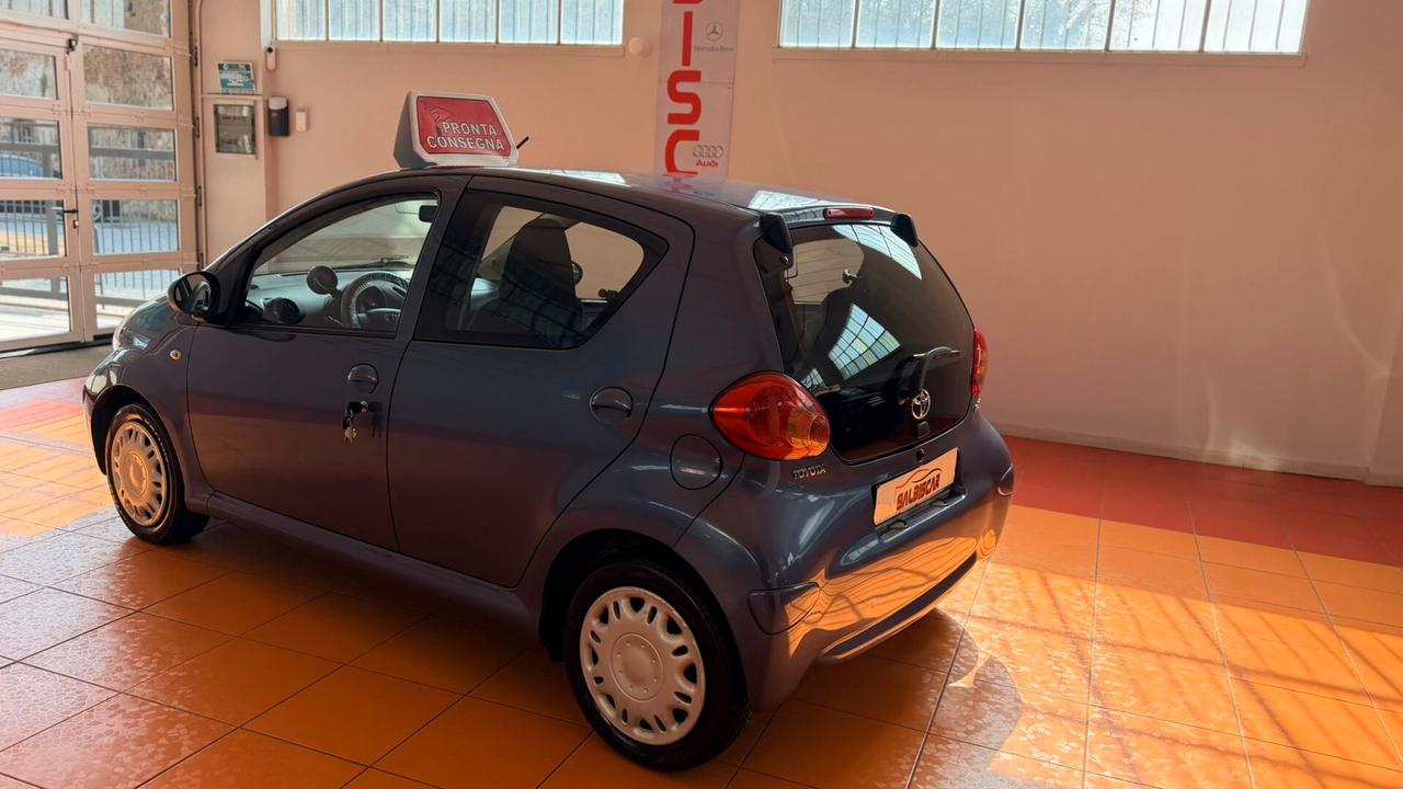 Toyota Aygo 1.0 12V VVT-i 5 porte
