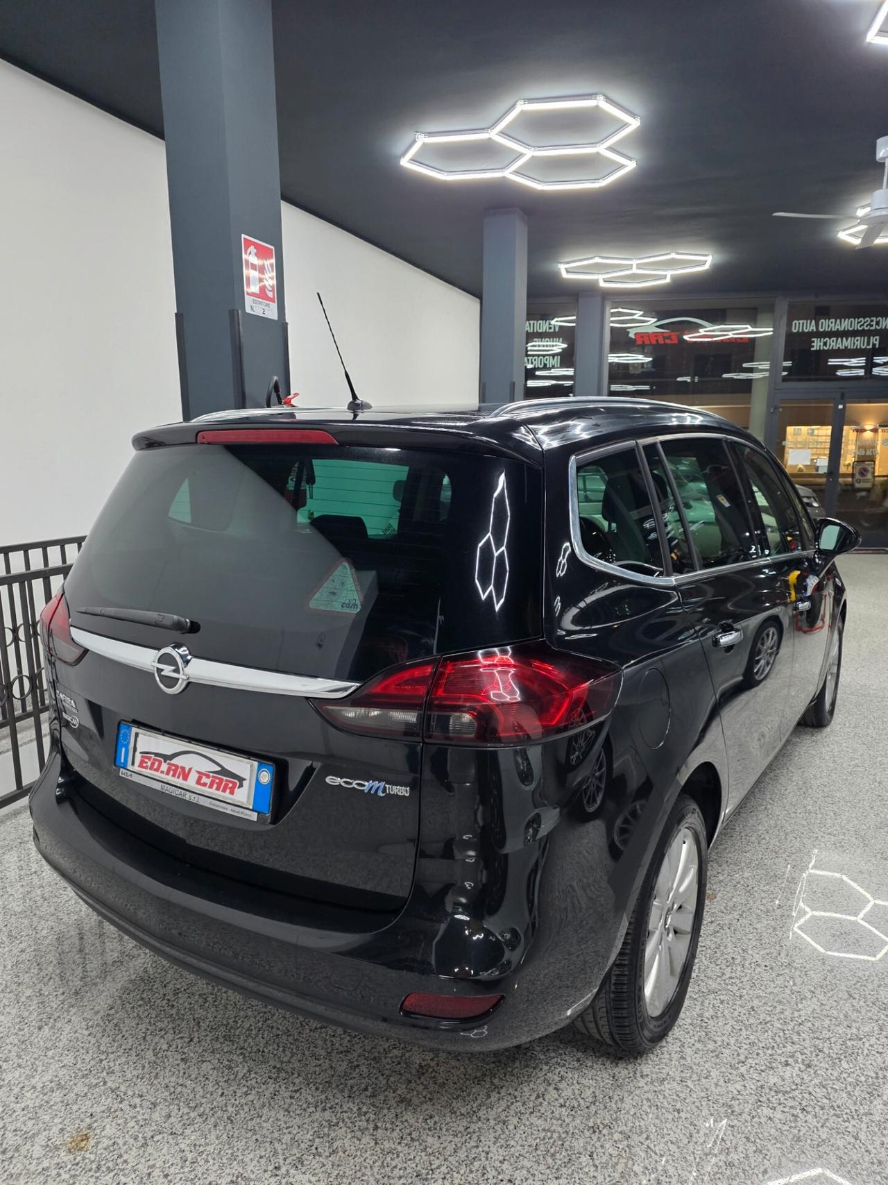 Opel Zafira 7 posti