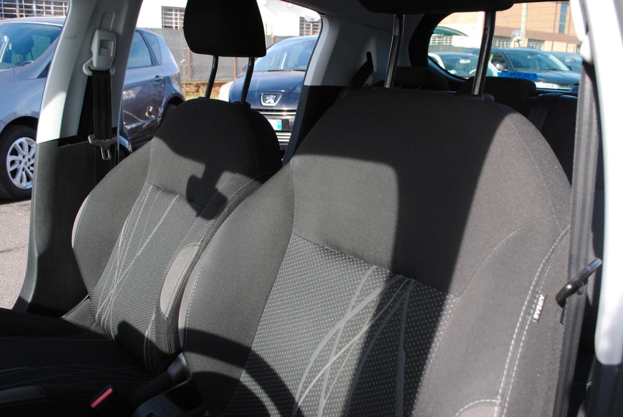 PEUGEOT 208 1.4 95 CV BENZ/GPL OK NEOPATENTATI