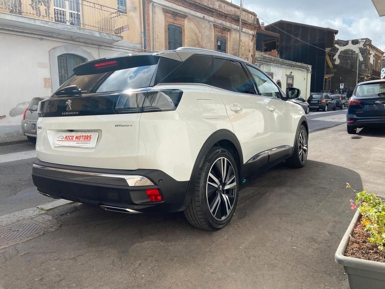 Peugeot 3008 Hybrid4 300 e-EAT8 GT Pack