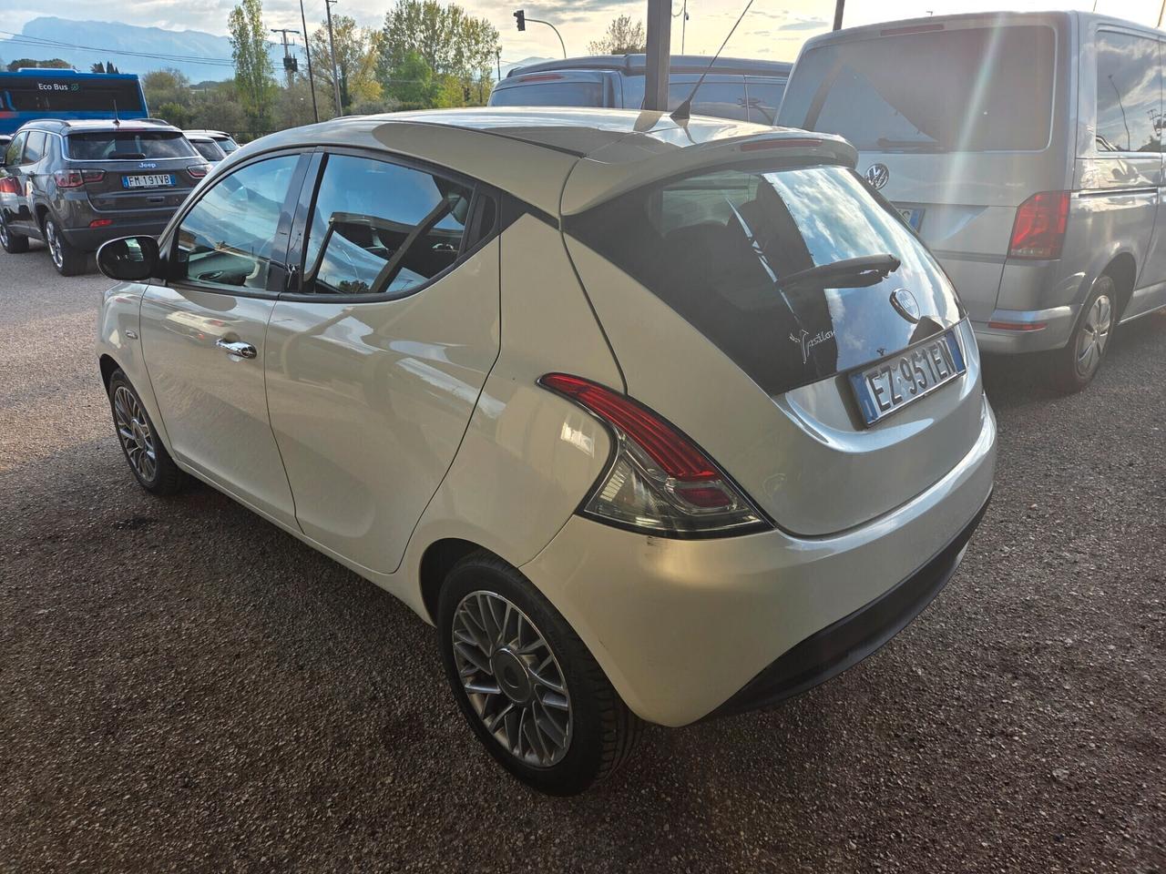 Lancia Ypsilon 1.3 MJT 16V 95 CV 5 porte S&S Platinum