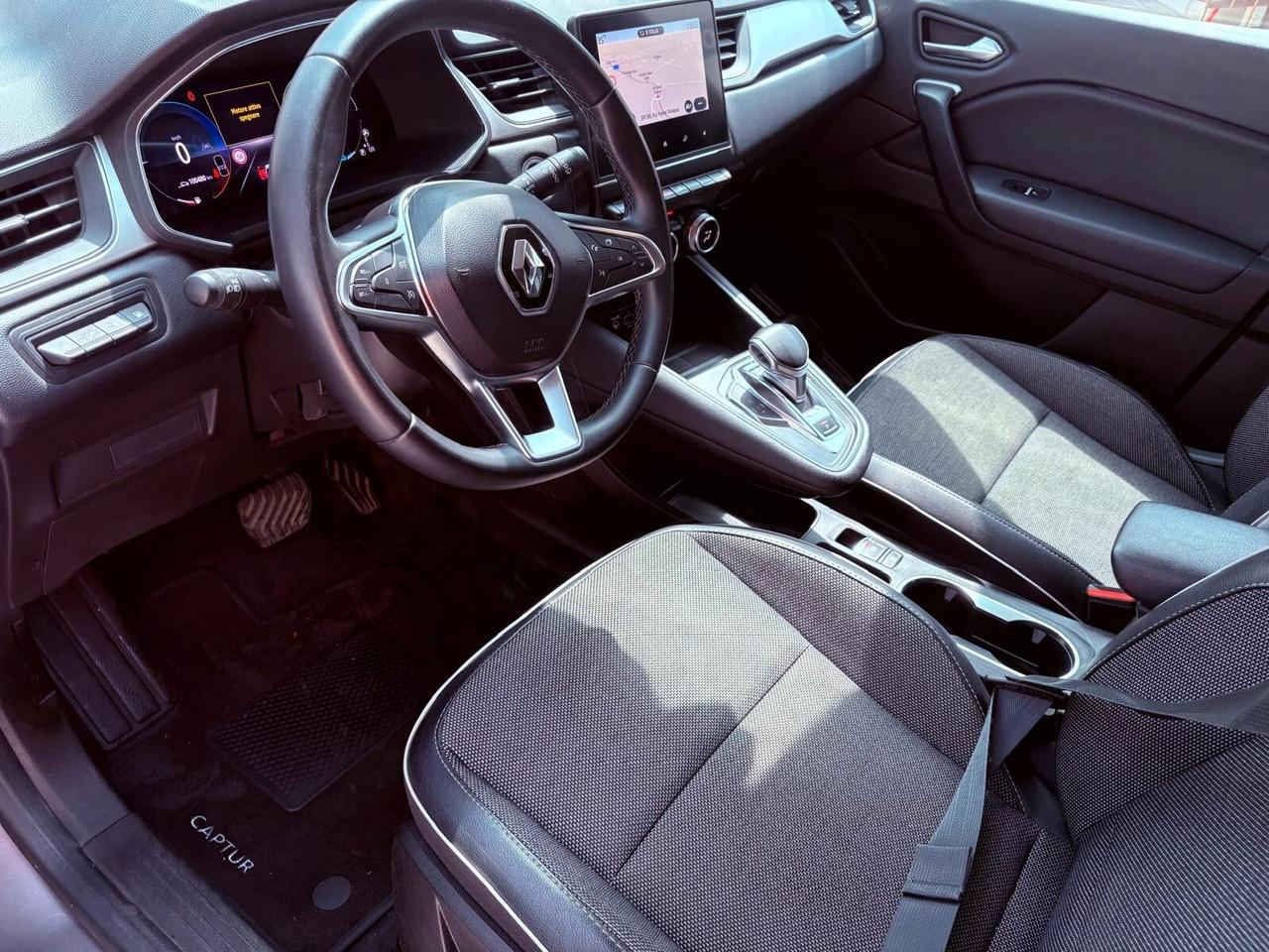 Renault Captur Plug-in Hybrid E-Tech 160 CV Intens