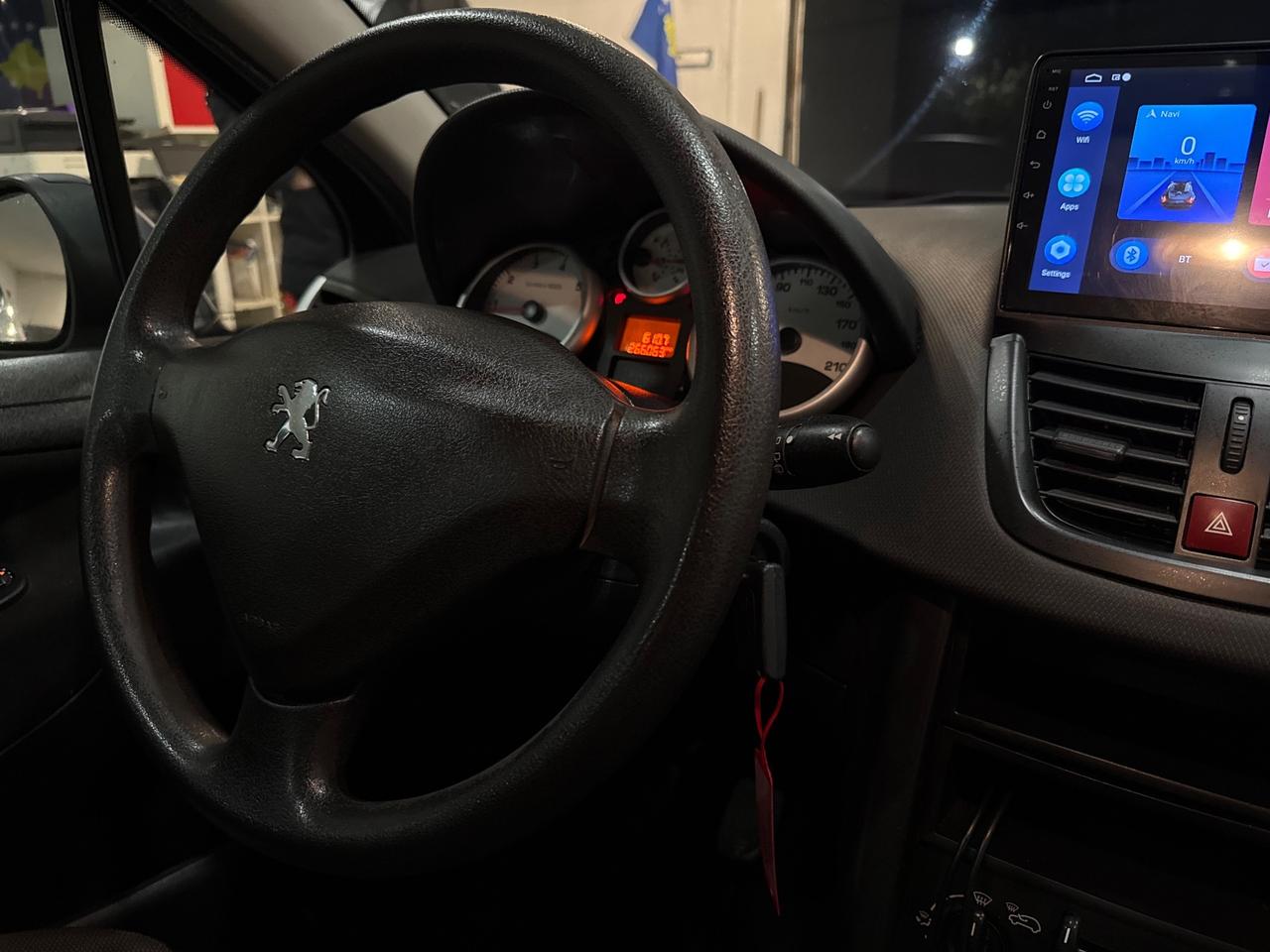 Peugeot 207 1.4 GPL NEOPATENTATI 2010