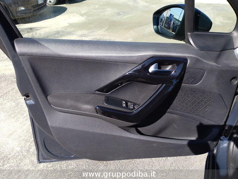 Peugeot 208 I 2015 Benzina 5p 1.2 puretech Active s&s 82cv neopatentati