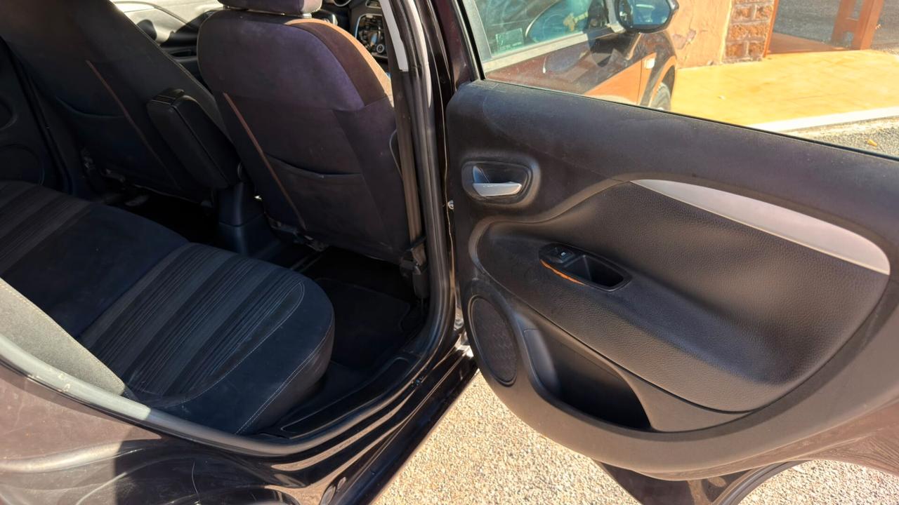 Fiat Punto Evo 1.4 5 porte Emotion GPL