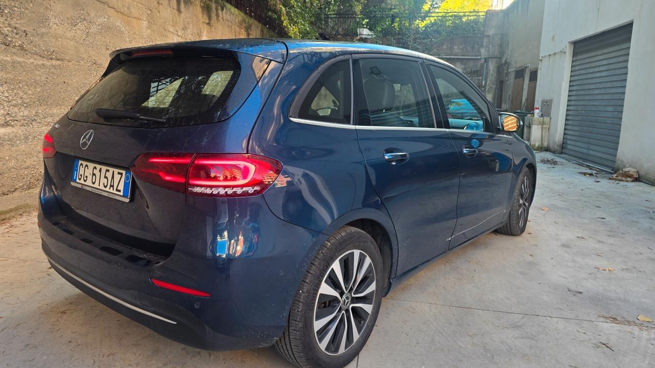Mercedes-benz B 180 d Automatic Sport Plus Motore Mercedes