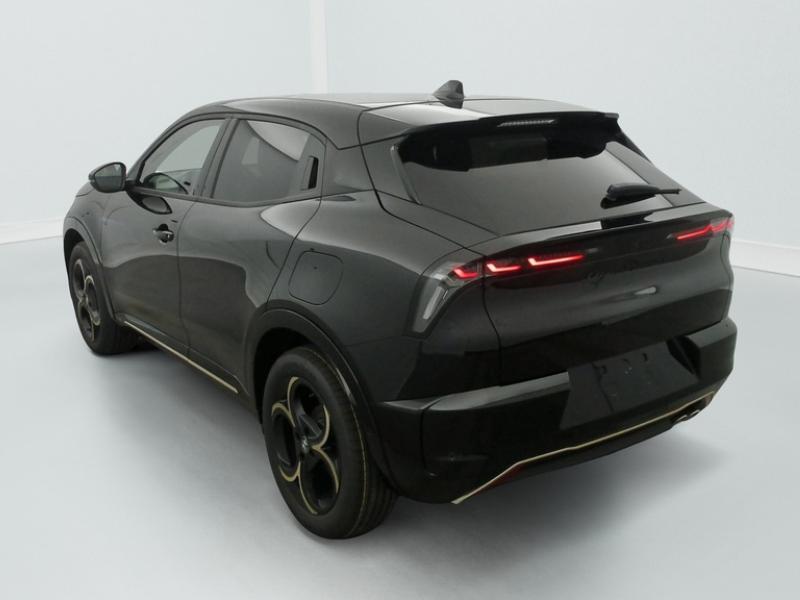 Alfa Romeo Junior 1.2 ibrida Intensa 145cv edct6