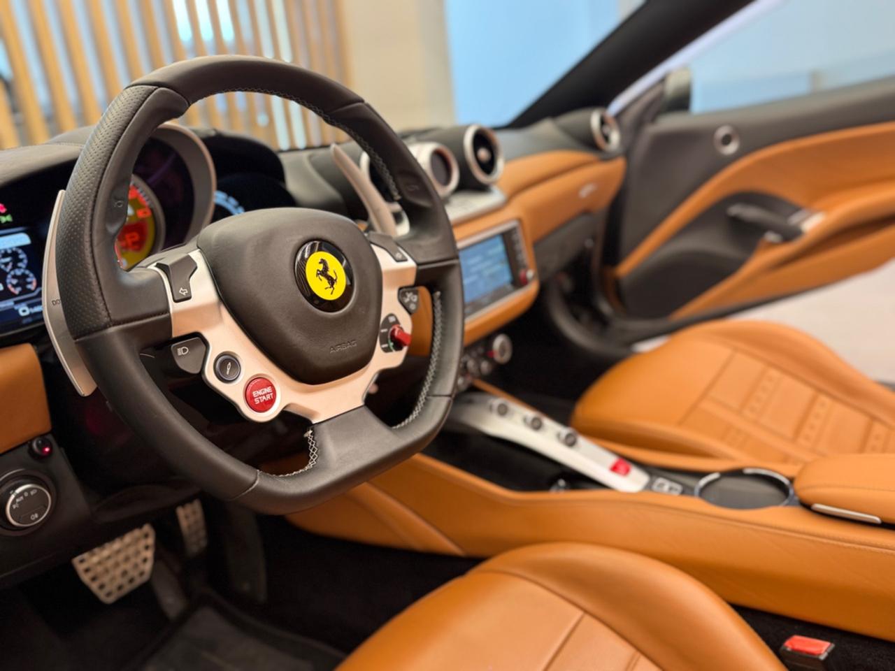 Ferrari California TURBO 3.9 V8 560 CV FULL OPTIONALS