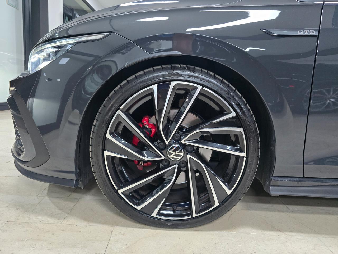 Volkswagen Golf 2.0 TDI GTD DSG