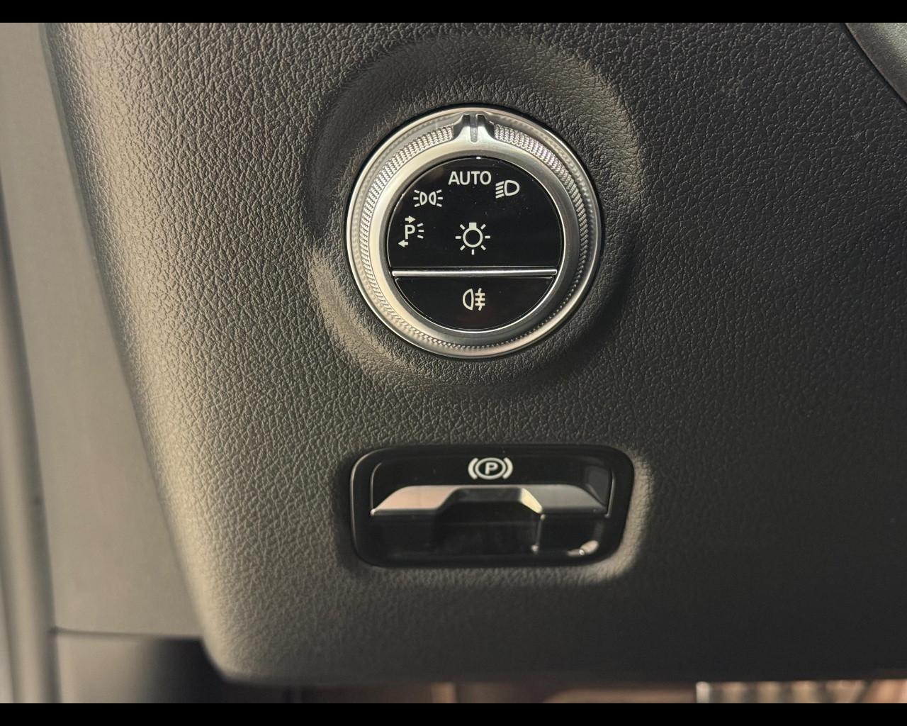 Mercedes-Benz Classe C (W/S206) - C 220 d Mild hybrid 4Matic Premium All-Terrain