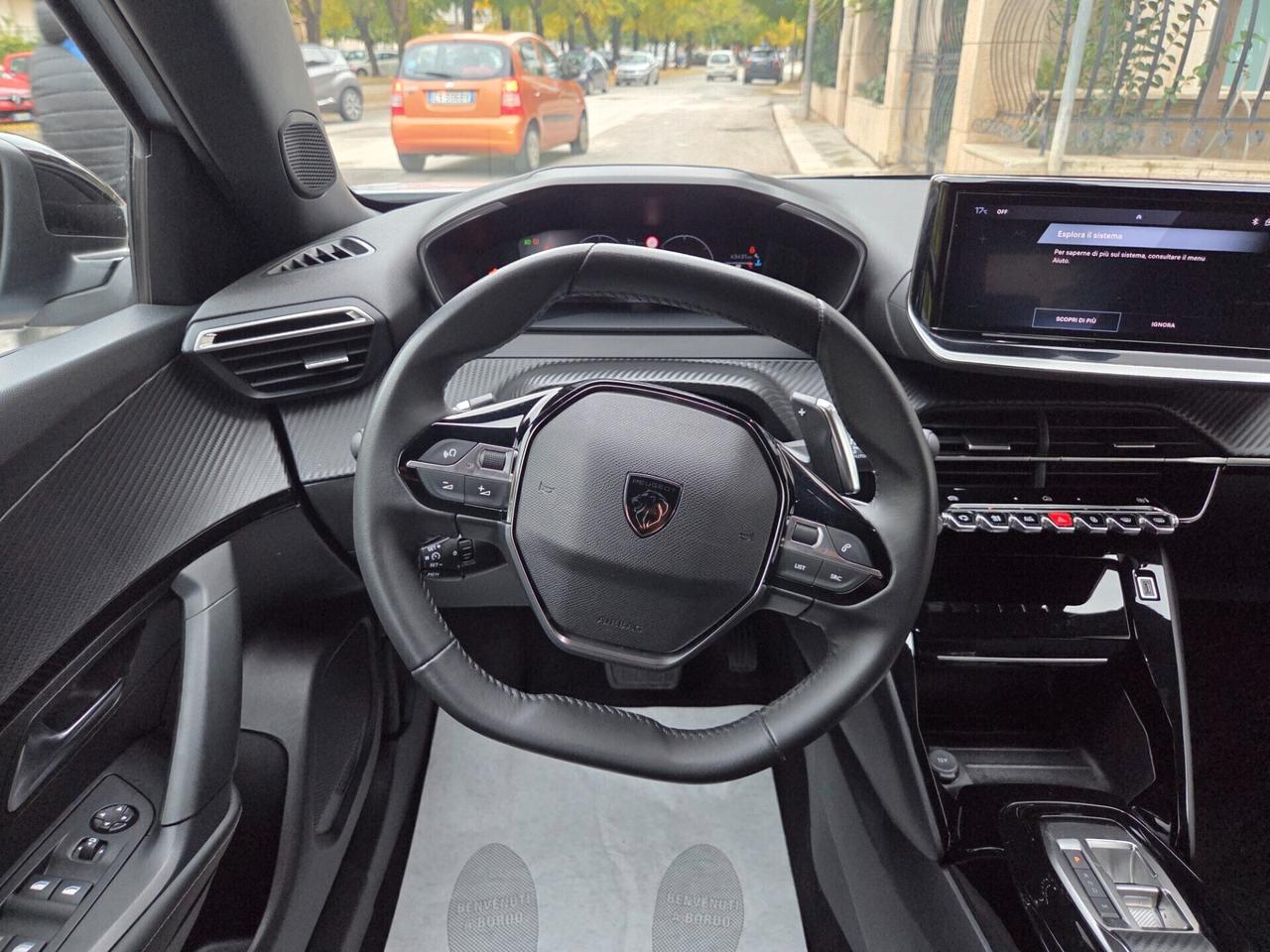 PEUGEOT 2008 ALLURE 130 EAT8 1/2024