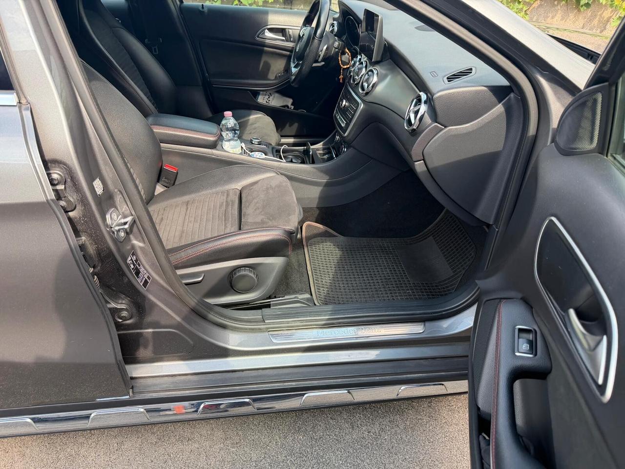 Mercedes-benz GLA 200 d Automatic 4Matic Premium